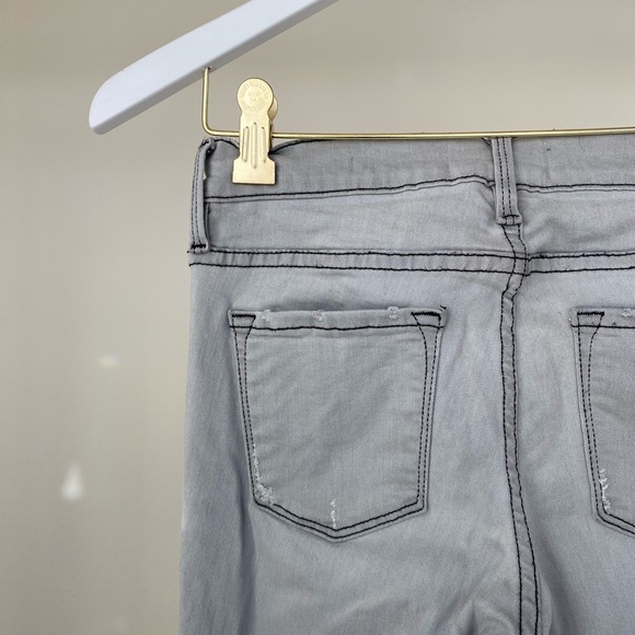 Frame Mid Rise skinny Jean - Picture 3 of 3